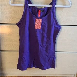 3 H&M Divided tank top